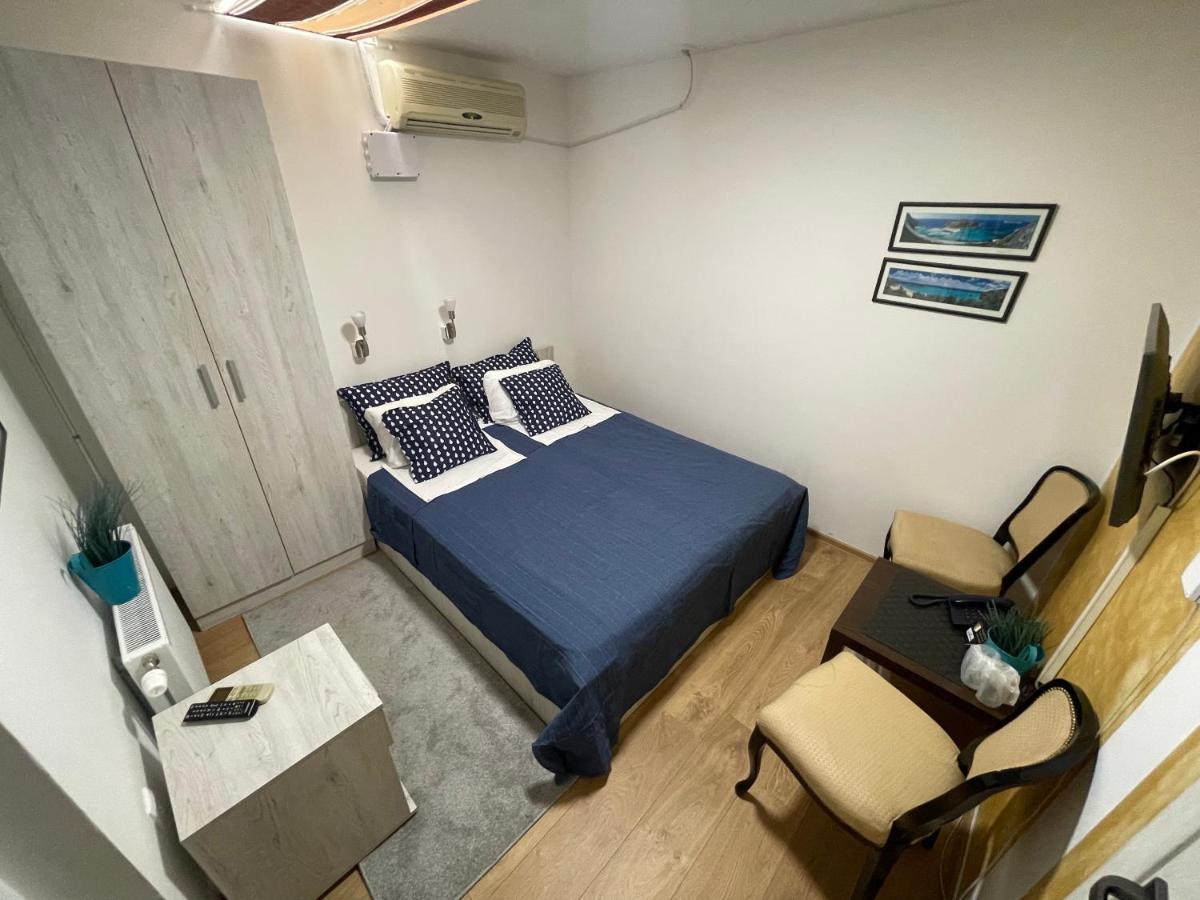 Temerin Tepic Garni Hotel מראה חיצוני תמונה