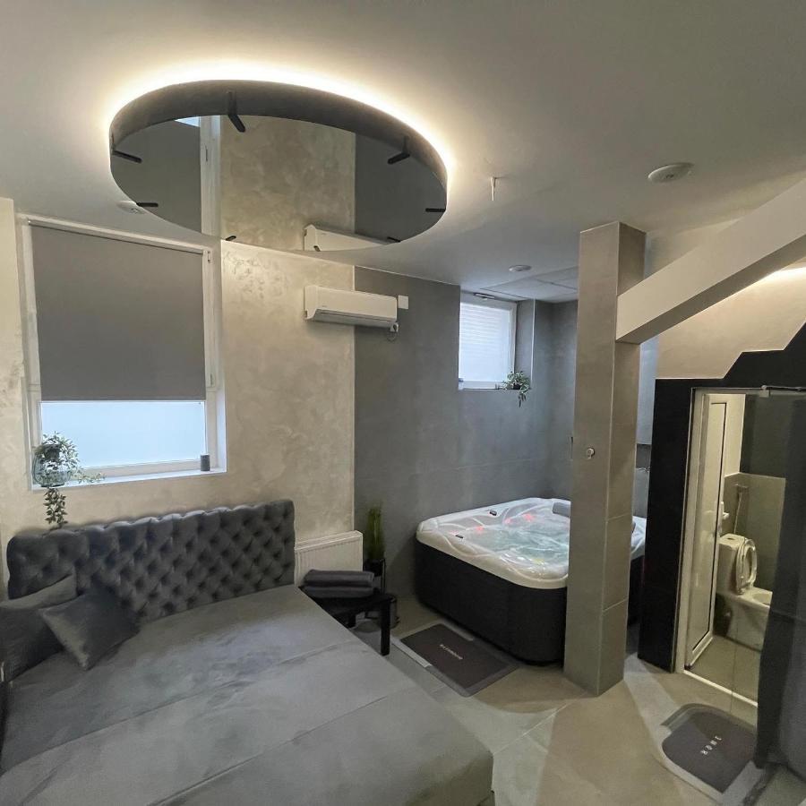 Temerin Tepic Garni Hotel מראה חיצוני תמונה